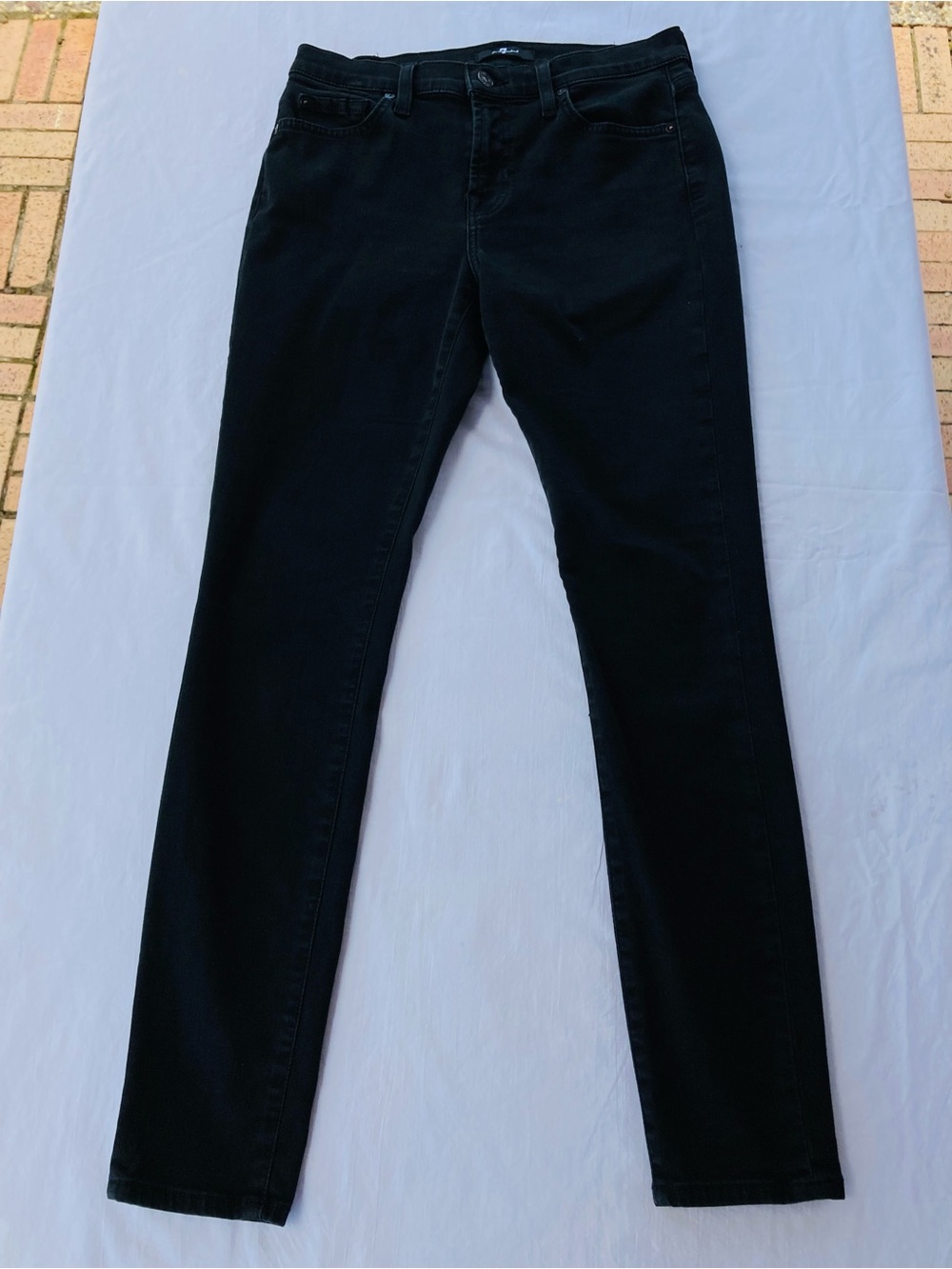 7 For All Mankind Gwenevere Skinny Black Jeans Size 28